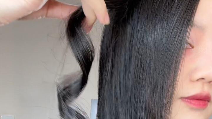 ที่หนีบผมตรงง่ายๆ ทำผมลอนใน 1 วินาที!