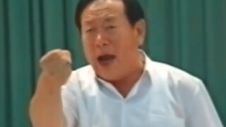Datanglah dan rasakan penindasan menjadi pejabat orang tua!