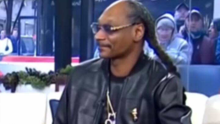 Snoop Dogg adalah kakek terbaik di dunia 🤣❤️