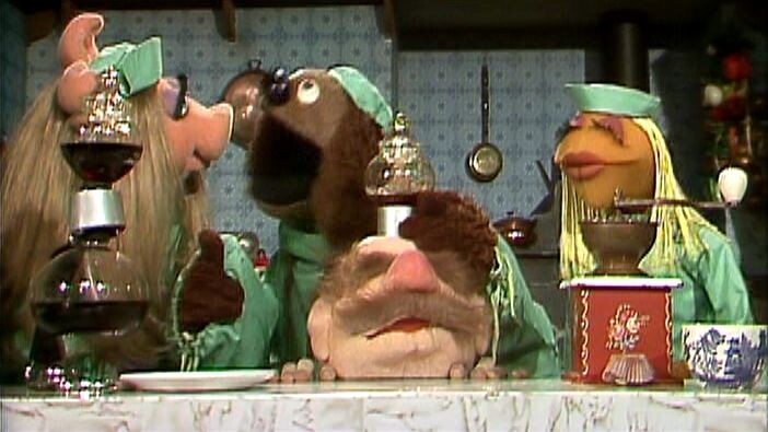 The Muppet Show: The Swedish Chef/Veterinarian's Hospital