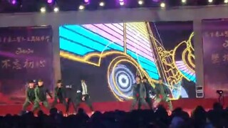 迈克尔杰克逊完美翻跳！！！《DANGEROUS》最强还原