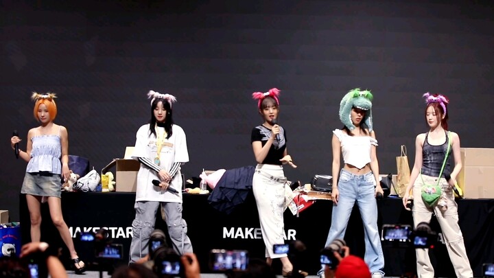 How much longer can these adorable girls stay together and accompany each other?