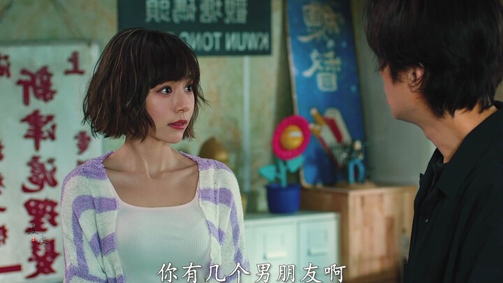 This is probably the kind of girl every guy would fall for—so mature and understanding that it’s alm