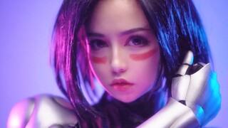 Alita cos ในยุค 20 มีรอยเปื้อนทำให้คอมพิวเตอร์พัง | 622