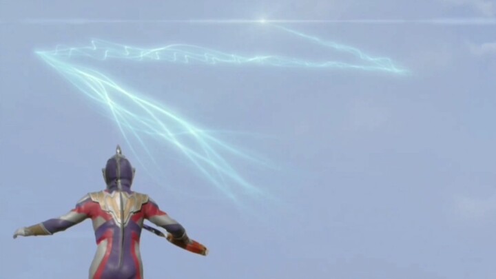 The Ultraman with the most exaggerated flight trajectory!