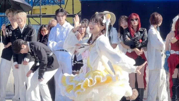 Hearing familiar music, he danced on stage