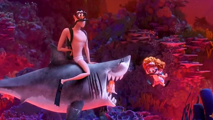 [Hotel Transylvania] The Stance Says It All—They’re Family!