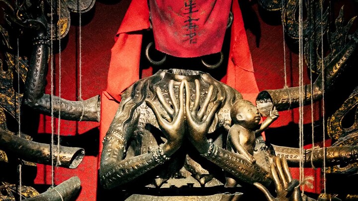 Those with claustrophobia, beware! The making of the Buddha Mother! "The Curse" Behind-the-Scenes VF