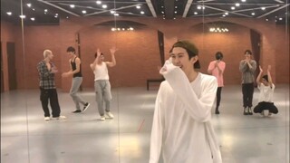 [Lin Mo] Dancing Lover Boy 88 กลับมาที่ห้องซ้อมอีกแล้ว! ! DNA ของเขาเคลื่อนไหว!