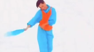 What is this dance move by Leslie Cheung? We don't dare to say, nor do we dare to ask.