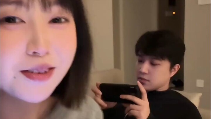 Kenyataan sebenarnya saat bermain game