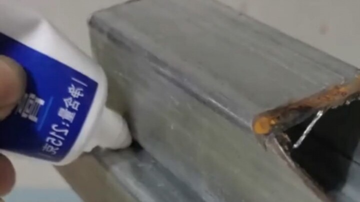 When the safety inspector comes to inspect the construction site!!!