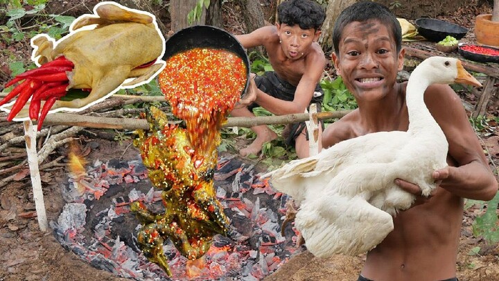 Primitive Technology - New style cooking geese in clay hole - Eating delicious