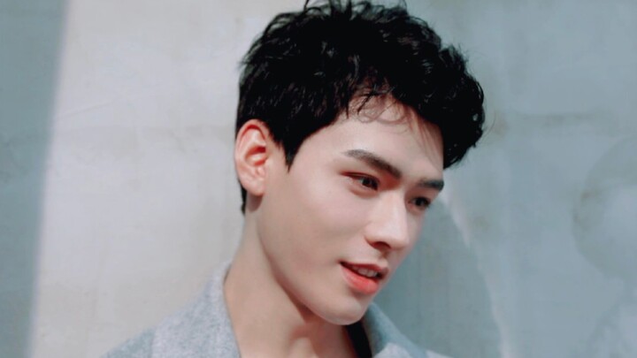 【غونغ جون】 لقطات غير معروضة من كواليس التصوير لـ جونزي! كل ملامحه تقول: أنا غالي جدًا!! (تم استكمال 