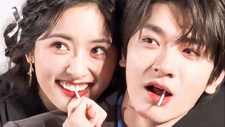 Cứu với! Điều này khác gì thông báo chính thức chứ! Cảnh khiến tim đập thình thịch đã hiện hữu ngay 