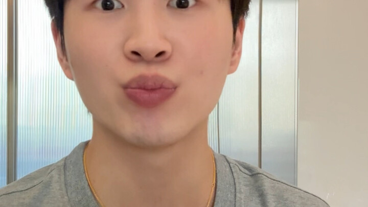 Jangan moralisir aku.