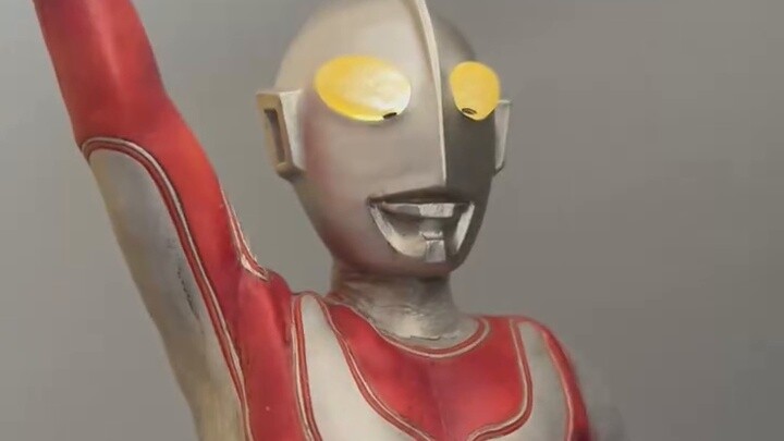 Thank you Taro!!! Small scale statue produced by Guiman Origin Studio under the sunset Ultraman Jack