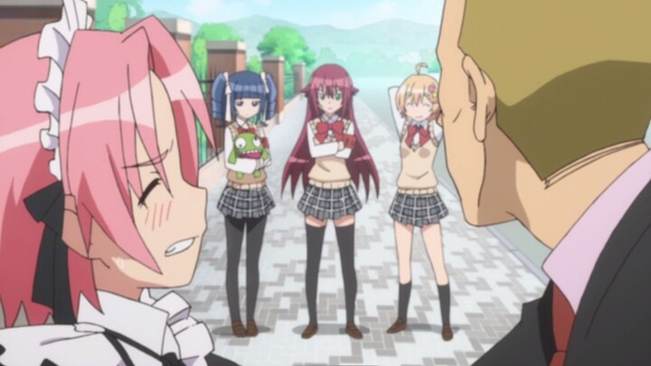 The male protagonist's unreliable parents owe debts overseas, and he is forced to dress up as a woma