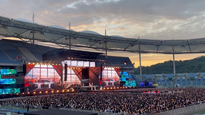 เก็บไว้เอง｜ฉันขอประกาศว่านี่คือเวอร์ชันที่สวยที่สุดจากบ้าน｜เมื่อเพลง ‘from home’ บน NCT Nation บังเอ