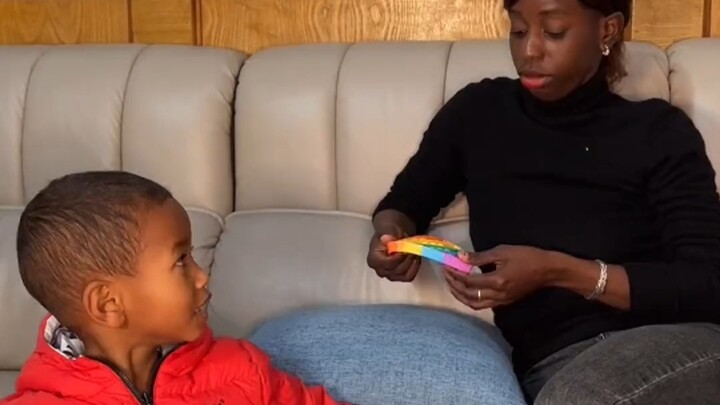 我有户口本我有身份证，我是中国人