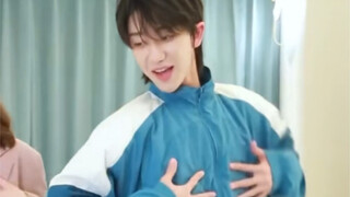 Xiao 8 is dancing Hot to promote SVT in the country! My friend said this comeback will be a blast