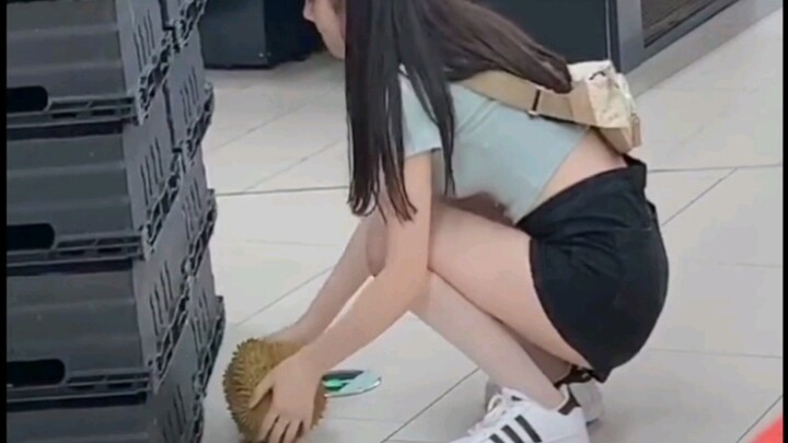 Representative Outstanding Women of Contemporary China