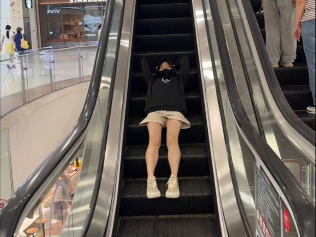 666 Jiaxin from the class next door is stealing the spotlight!