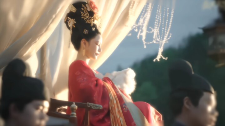 之前觉得现役内娱小花都不适合唐风造型，因为太瘦撑不起来造型显得小家子气，没有过去老演员那种面若银盘的富贵感，直到看了这个，发现跟瘦不瘦没关系‖盛世天下媚娘篇