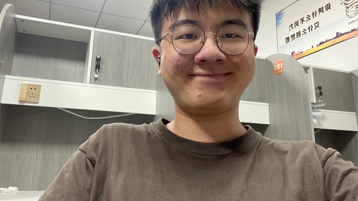 世界前一百富豪名单，我们新生群占了120个