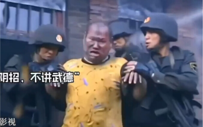 I’m convinced—this bro really isn’t afraid of his wife at all!