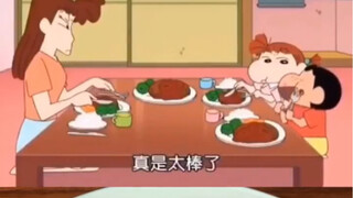 Burger hỗn hợp thịt lợn và thịt bò Crayon Shin-chan