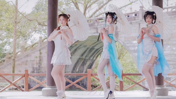 Spring has arrived, my junior sister is calling you back to Jiangnan ❀ hazy ☾ cheongsam umbrella dan