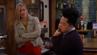 [2 Broke Girls] Hurry, hurry, hurry! Look at my new hairdo!