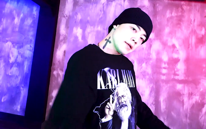 =Wootae Focus= The waist is really softer than a woman's. Wootae choreography Better_BoA four versio