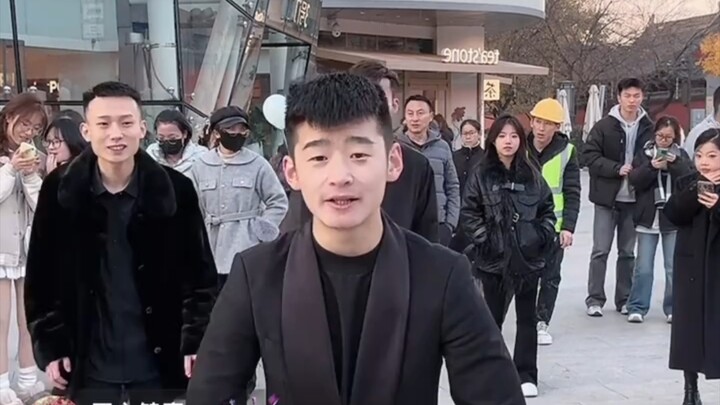 This guy really makes a living from the Internet!