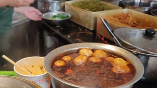 هذه هي المرة الأولى التي أتناول فيها معكرونة الحلزون.