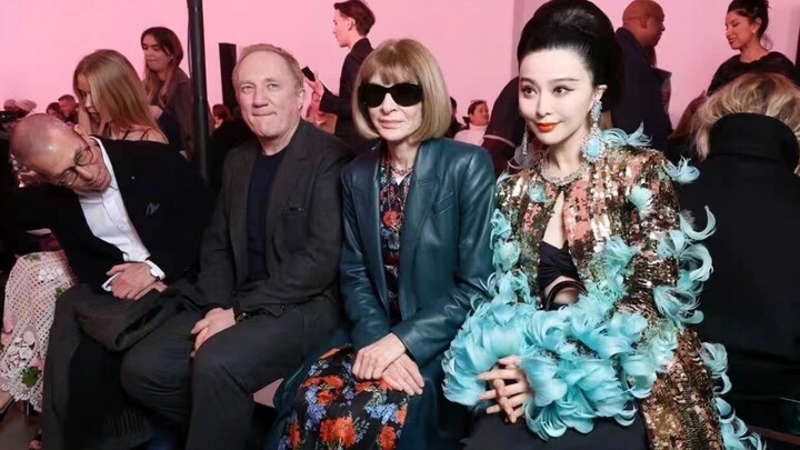 Satu-satunya artis yang memasuki acara dengan gaun haute couture: sebelum peragaan busana, merek ter