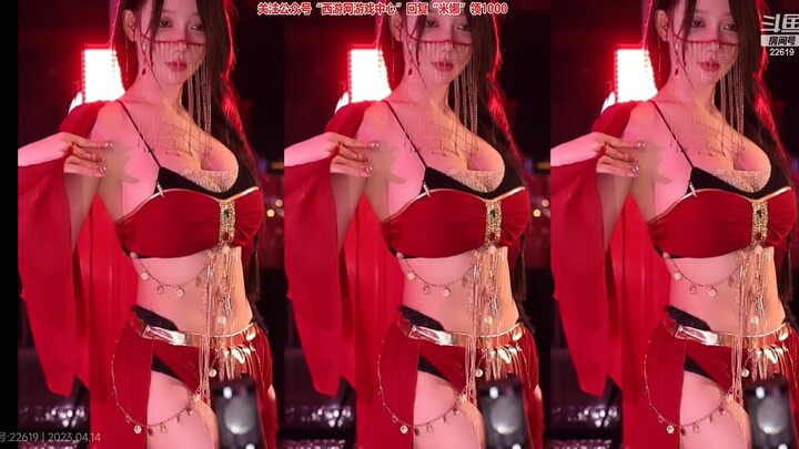 DouYu's minana vs. Huya's Chen Momo: A showdown between exotic dance divas, contrasting big and peti