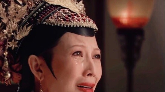 ตั้งแต่สมัยโบราณมีราชินีองค์ใดที่ไม่เคยทนทุกข์ยาก?