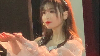 冬日-focus    「你笑如冬日里唤醒万物的黎明*」