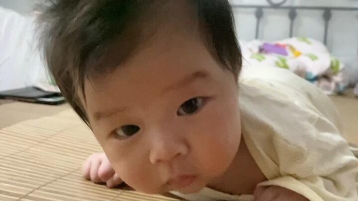 Two-year-old brother teases his zero-year-old sister—haha, so cute!