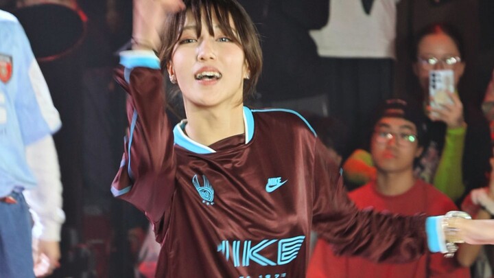 【شي جيا تشي | بوبينغ】 نهائيات ناي جيه 2025 — لحظة شوكس