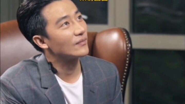 【Huang Xuan】This interview is so candid—he really lays it all out! He’s so gentle, his eyes lock on 