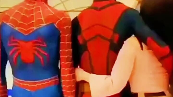 Secrets between Spider-Man and Deadpool that simply must be revealed!