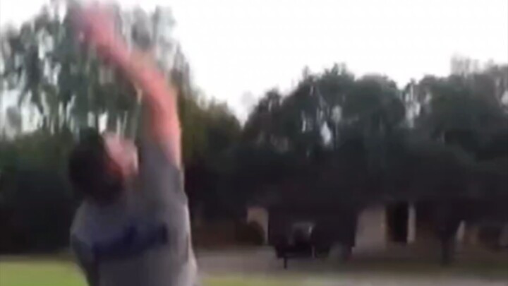 Botol yang Mengguncang Para Pria Selama Seratus Tahun