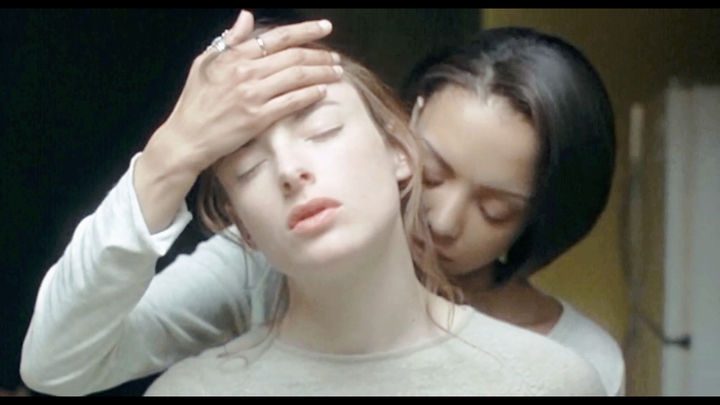 ความเย้ายวนที่ไม่อาจเอ่ยถึงของ "Night Falls"... (5)