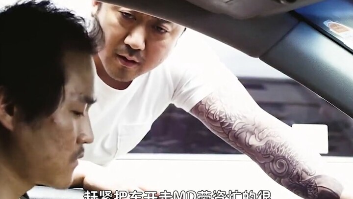 Setiap kali penjahat membunuh seseorang, mereka menggores tangan sendiri. Sayangnya kali ini mereka 