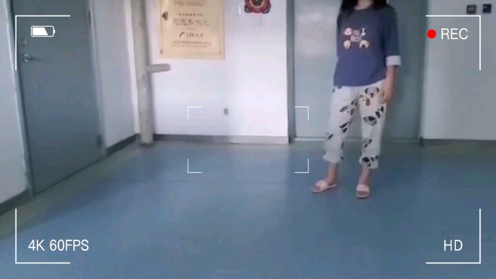 我在精卫中心跳《精卫》