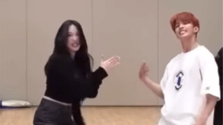 رغم ذلك.. يا عزيزي DK، يونغتشي فتاة في النهاية (يا للأسف على يونغتشي)