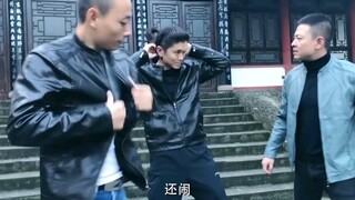 天天闹，摄影师都毛了。